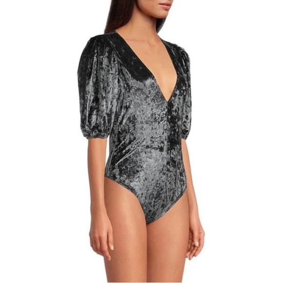Free People Dont You Wish Velvet Bodysuit In Sunflower Seed. - Picture 6 of 13